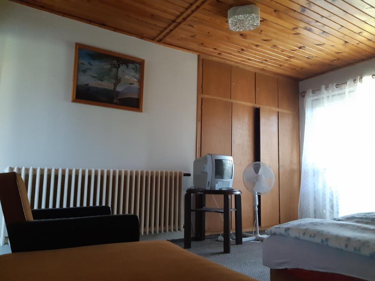 Toldi Apartman Hotel Keszthely Eksteriør billede